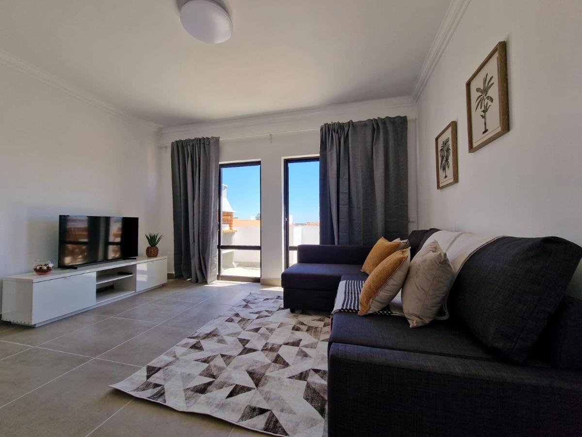 Brand New Apartment In ซาเกรส ภายนอก รูปภาพ